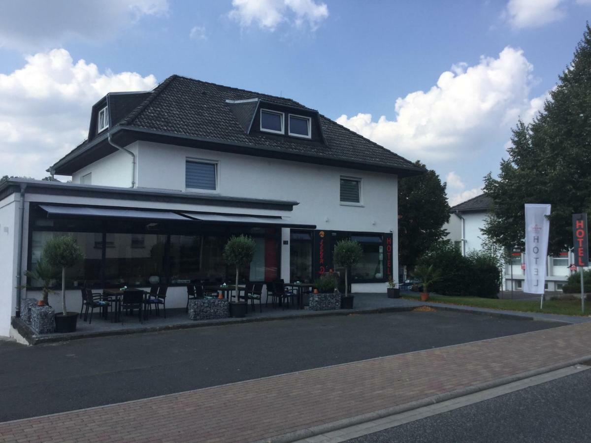 Sevendays Hotel And Boardinghouse Kirchheim Kirchheim unter Teck Dış mekan fotoğraf